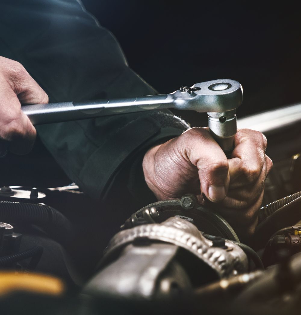 How auto repair shops can save money with AI